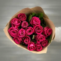 Bouquet of 15 crafted crimson roses